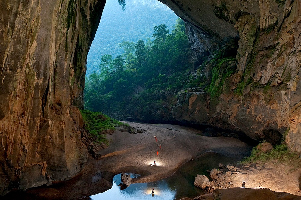 Hang-Son-Doong-Du lich Quang Binh 1-min