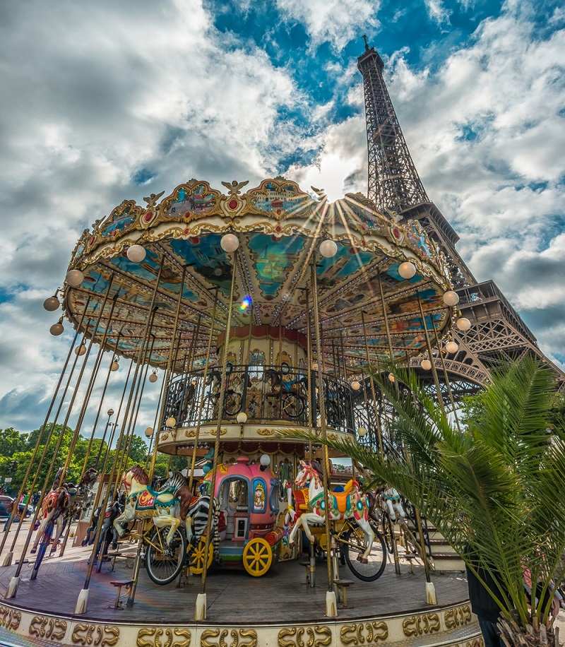 Du lich Chau Aul-eiffel-tower-paris-